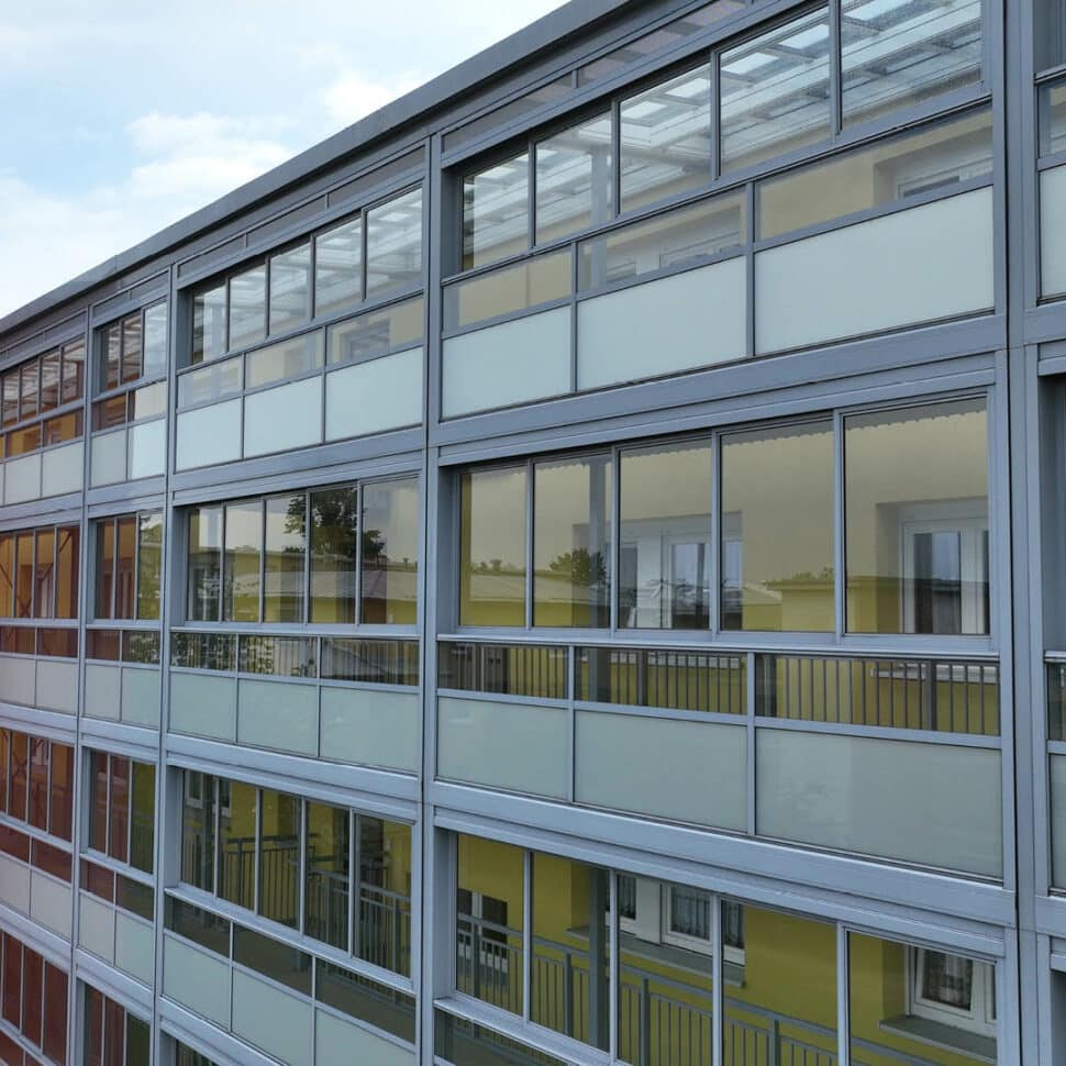 Balco Access – smart løsning til svalegange og indgangsbalkoner.